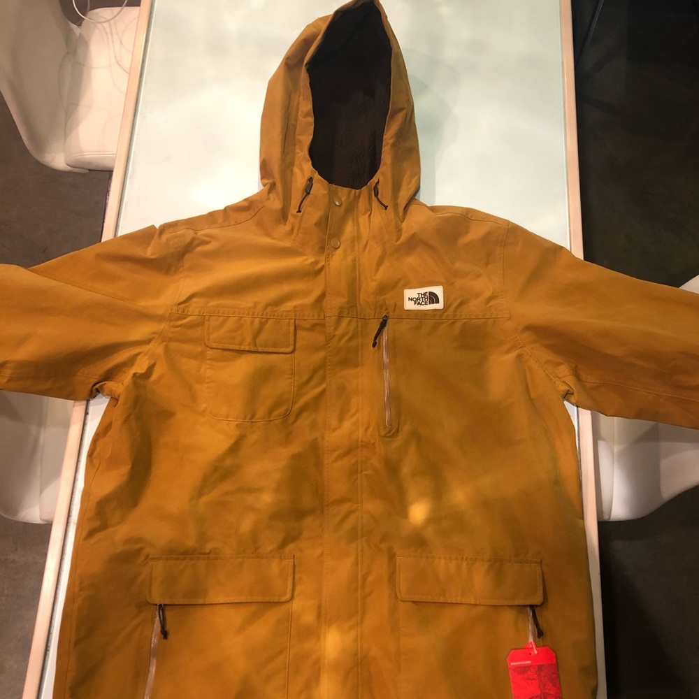 North Face ski/snowboard Jacket